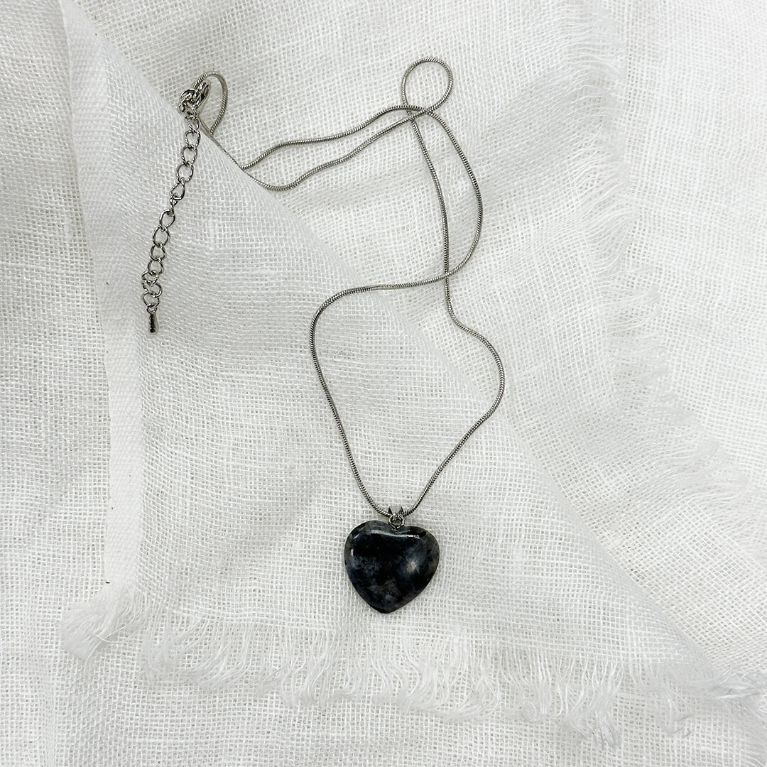 Heart-Shaped Lapis Lazuli Pendant Necklace | Wisdom & Truth