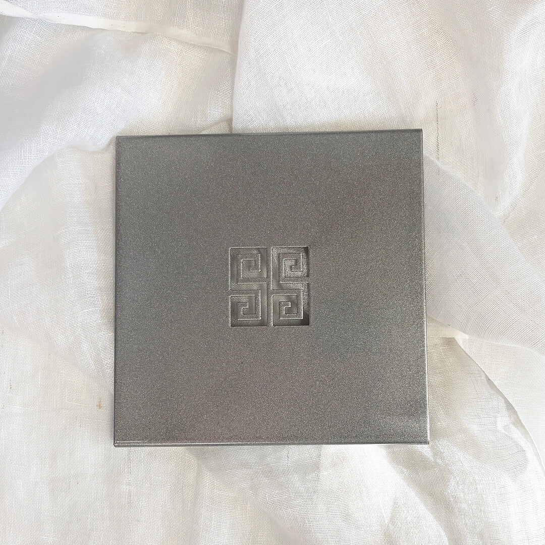 Geometric Steel Trivet in Silver