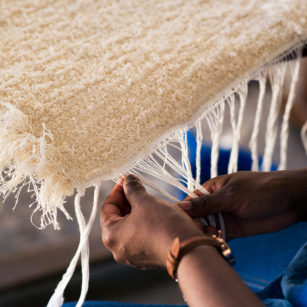 Tassles of hand woven bath mat