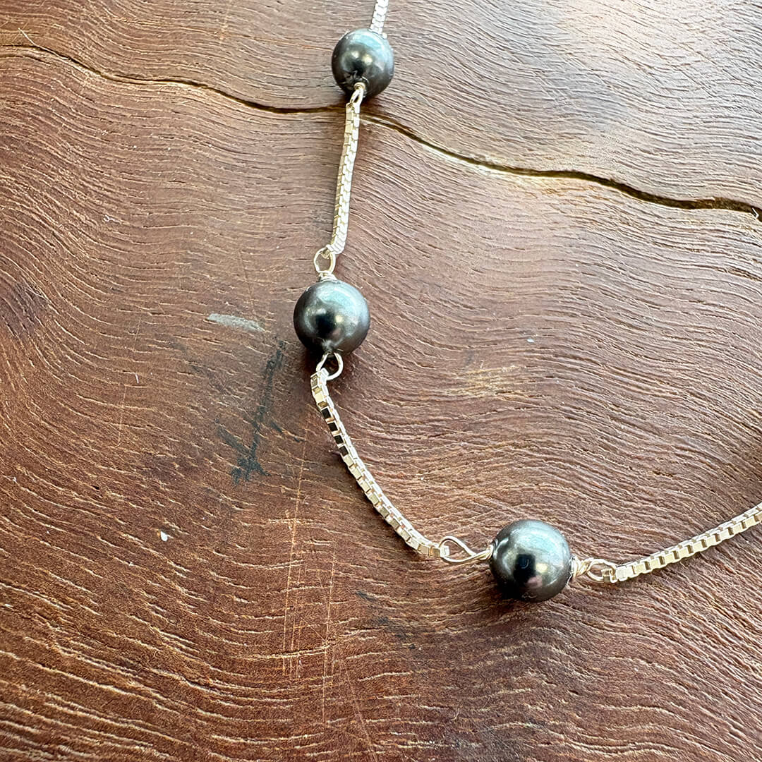 Black Pearl Station Sterling Silver Necklace | Handmade Freshwater Pearl Jewelry