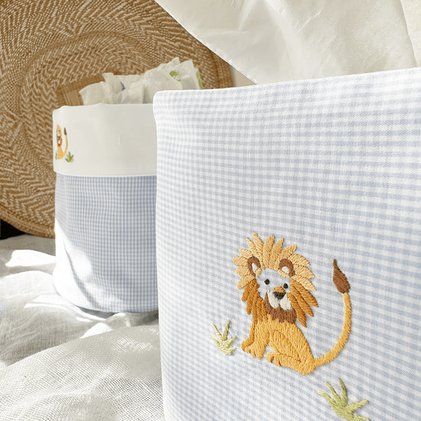 Gordonsbury Blue Tissue Box Cover with Lion