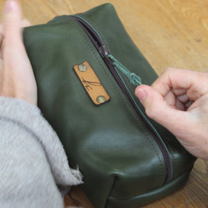 Leather toiletry bag for men - green