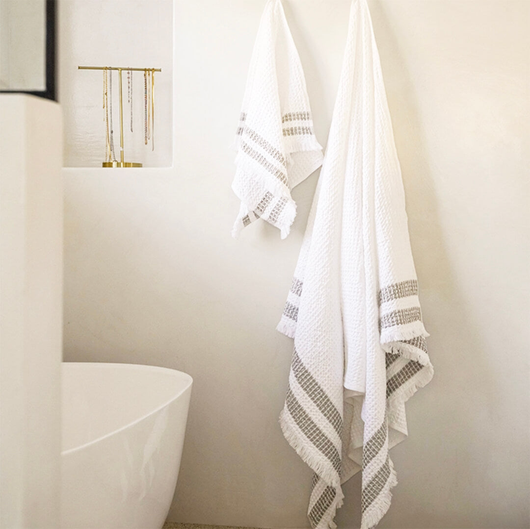 Mungo Organic Belgian Waffle Hand Towel Ash