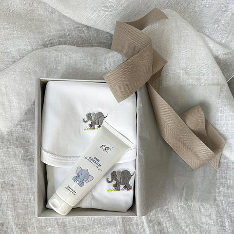 Newborn Baby Gift Set with Onsie Bib and Diaper Cream