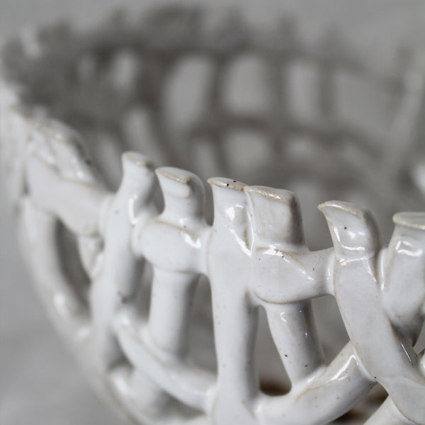 ceramic oval lattice bowl