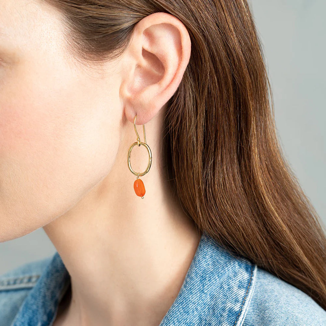 Graceful Carnelian Gold Earrings