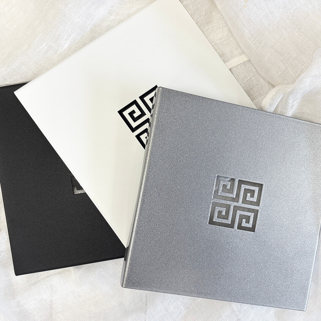 Tintown Geometric Steel Trivet in Black, White or Silver