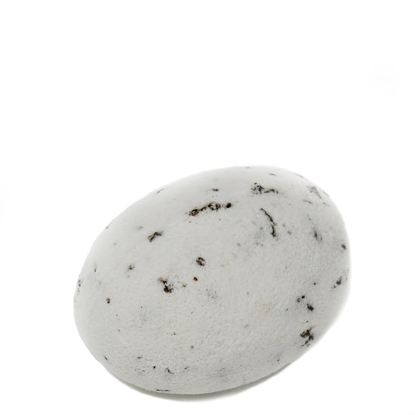 bath bomb with shea butter with rose fragrance