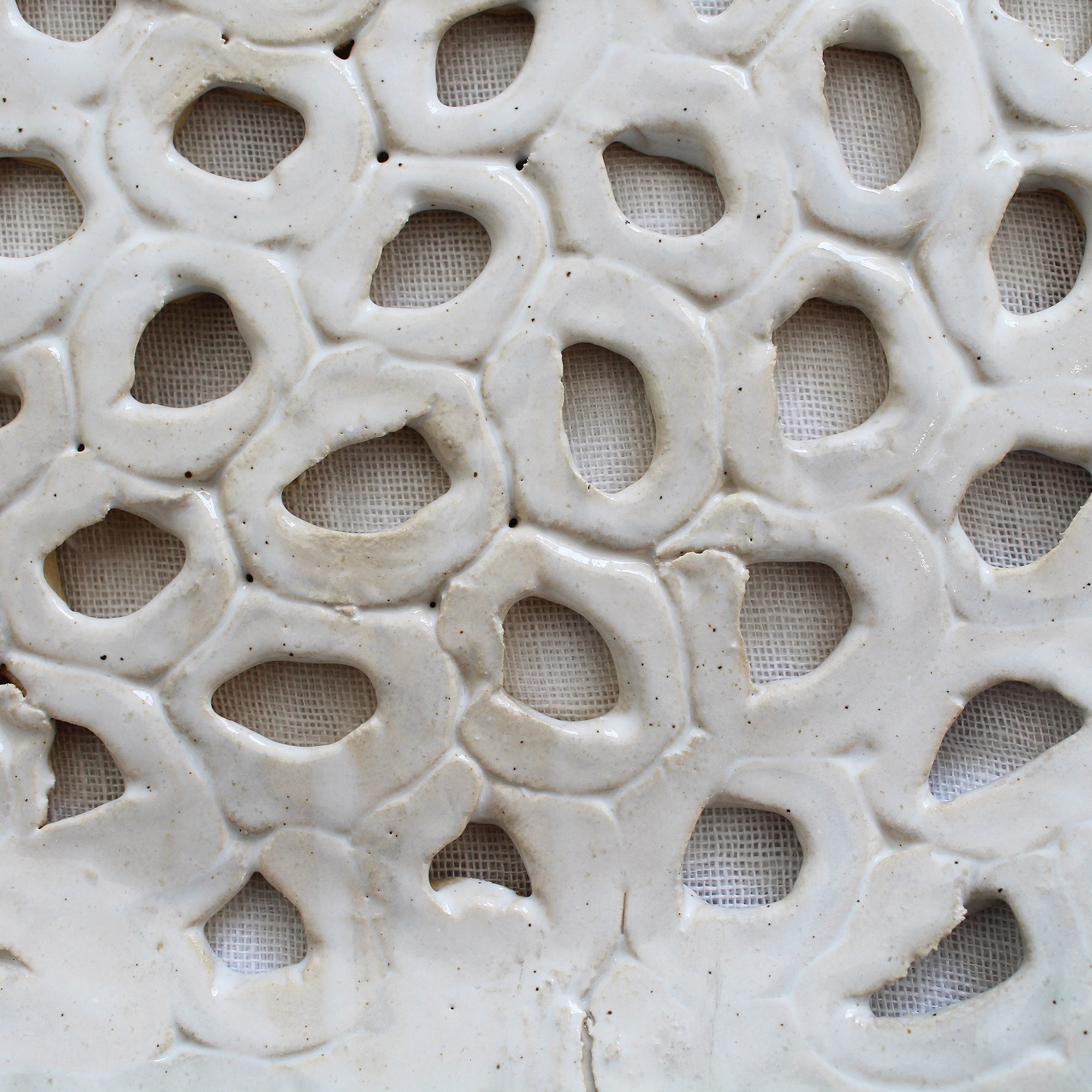 Ceramic Lattice Platter White | Kimberly House